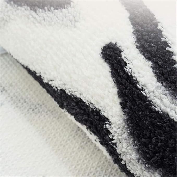 Tiger Print Rug Cartoon Cute Faux Area Rugs Fluffy Animal Print Mat Carpet Kids Small Rugs for Playroom Room Home Decor (2.6x1.8Ft /32.2" Lx21.4 W(54.5x82cm),White)