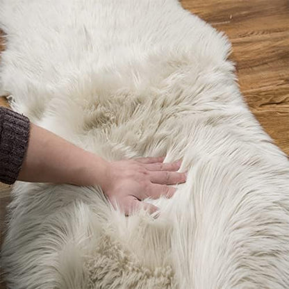 EasyJoy Ultra Soft Fluffy Rugs Faux Fur Rug Chair Cover Seat Pad Fuzzy Area Rug (Beige, 2x6 ft Rectangle)