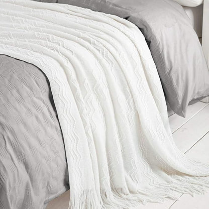 BOURINA Off White Throw Blanket 60x80 Inches Throw Textured Solid Soft Sofa Throw Couch Knitted Decorative Blanket