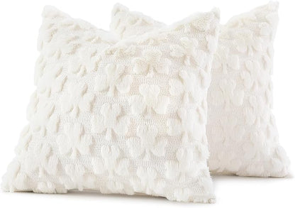 decorUhome St. Patrick’s Day Shamrock Pillow Covers 18x18 Inch Set of 2, Soft Plush Faux Wool Cream White Throw Pillow Covers, Farmhouse Spring Holiday Decor for Sofa Living Room