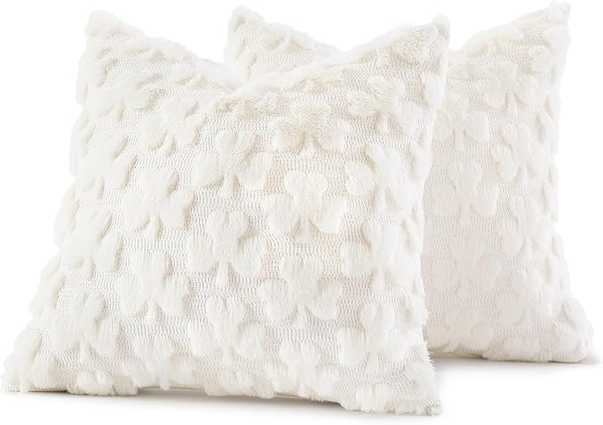 decorUhome St. Patrick’s Day Shamrock Pillow Covers 16x16 Inch Set of 2, Soft Plush Faux Wool Cream White Throw Pillow Covers, Farmhouse Spring Holiday Decor for Sofa Living Room