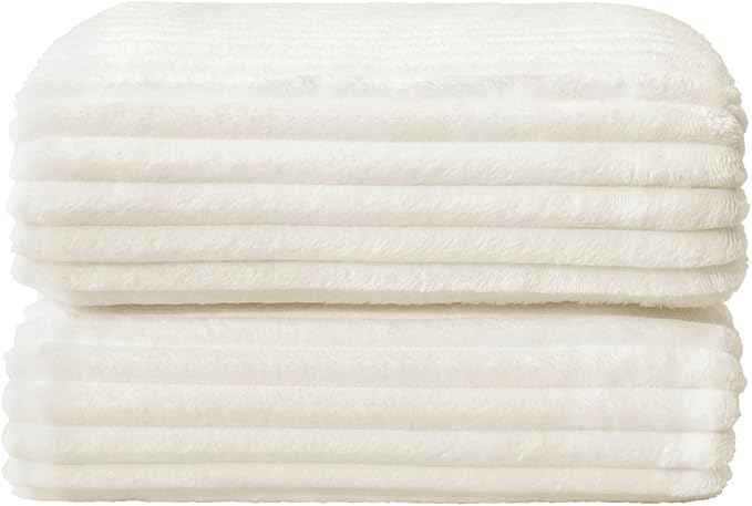 BEDELITE Fleece Throw Blanket for Couch – 3D Ribbed Jacquard Soft and Warm Decorative Fuzzy Blanket – Cozy, Fluffy, Plush Lightweight Cream Throw Blankets for Bed, Sofa, 50x70 inches