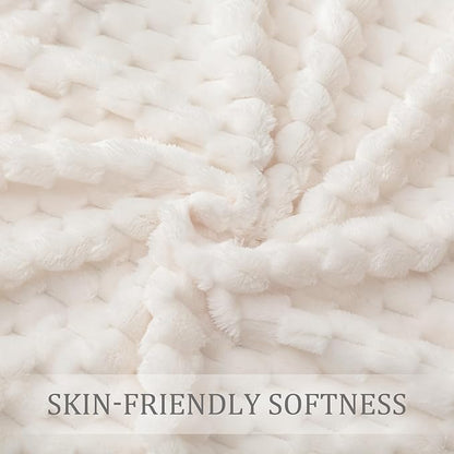 Exclusivo Mezcla Fleece Twin Blanket for Bed, Extra Large Fuzzy Ivory Bed Blankets, Soft Cozy Plush Sofa Throws for All Seasons, 90x66 Inches