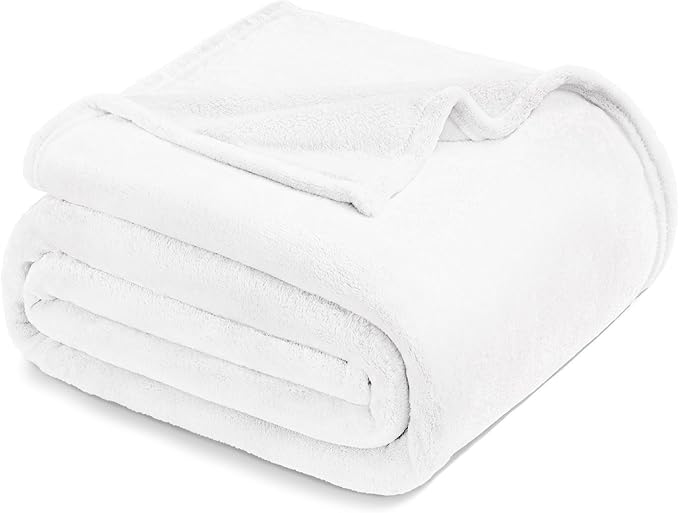 Exclusivo Mezcla Fleece Blankets Queen Size for Bed, Super Soft and Warm, All Season, Cozy, Plush, Lightweight, 90x90 Inches, Pure White