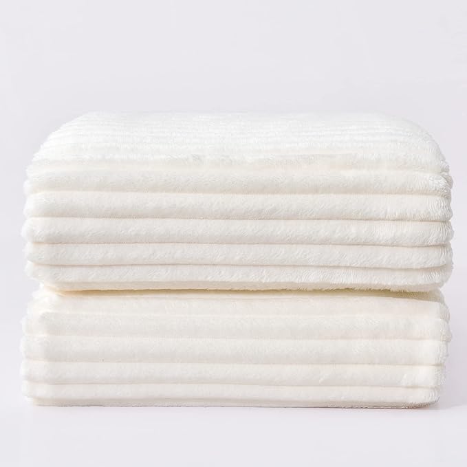 BEDELITE Fleece Blanket Twin Size – 3D Ribbed Jacquard Soft and Warm Decorative Fuzzy Blankets – Cozy, Fluffy, Plush Lightweight Throw Blankets for Couch, Bed, Sofa(Off White, 60x80 inches)