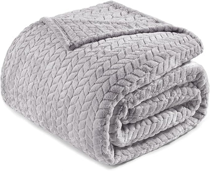 Exclusivo Mezcla Light Grey Fleece Queen Size Blanket for Bed, 90x90 Inches Soft Cozy 3D Decorative Jacquard Flannel Blankets, Lightweight Fuzzy Plush Warm Blankets for All Seasons