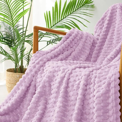 Exclusivo Mezcla Fleece Queen Blanket for Bed, Extra Large Fuzzy Lilac Purple Bed Blankets, Soft Cozy Plush Sofa Throws for All Seasons, 90x90 Inches