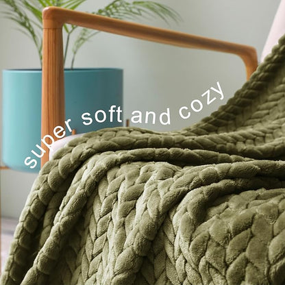 Exclusivo Mezcla Fleece Queen Size Blanket for Bed, 90x90 Inches Soft Cozy Jacquard Flannel Blankets, Lightweight Fuzzy Plush Warm for Women, Olive Green