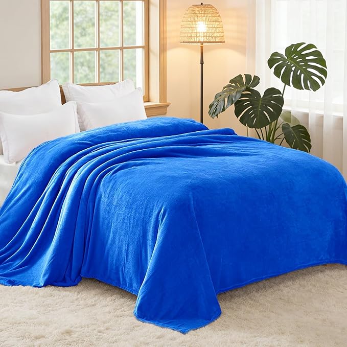 Exclusivo Mezcla Fleece Blanket King Size for Bed, Super Soft and Warm, All Season, Cozy, Plush, Lightweight, 90x104 Inches, Cobalt Blue