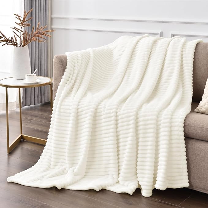 BEDELITE Fleece Blanket King Size – 3D Ribbed Jacquard Soft and Warm Decorative Fuzzy Blankets – Cozy, Fluffy, Plush Lightweight Throw Blankets for Couch, Bed, Sofa(Cream, 108x90 inches)