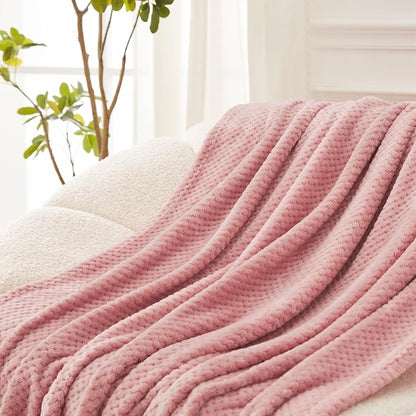Exclusivo Mezcla Fleece Throw Blanket Extra Large, Super Soft and Warm Blankets for Couch, Sofa and Bed Waffle Textured, Cozy, Fuzzy and Lightweight (Dusty Pink, 50x70 Inches)
