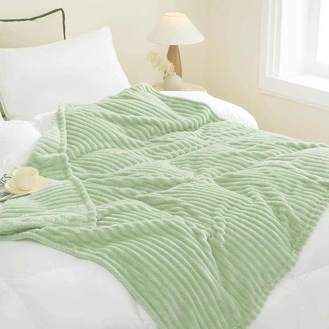 Cream Green Fleece Throw Blanket 60”×80” for Couch Sofa Bed,Super Soft Cozy Plush Microfiber Flannel Blanket with Stripes Design Lightweight for Adults,Woman,Girls