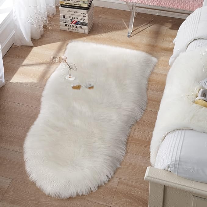 Small Faux Fur Rug 2x4 ft Ultra Soft Sheepskin Rugs Chair Sofa Cover Seat Pad, White Fluffy Shag Rug for Bedroom Nursery Kids Room, Luxury Shaggy Rug Fuzzy Plush Floor Carpets