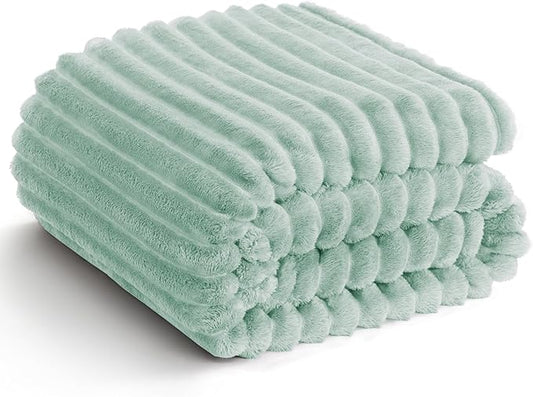 HIMEET Sage Green Ribbed Throw Blanket for Couch - 300GSM Lightweight Soft Fleece Blanket for Women, Cozy Blankets for Mothers Gifts, Striped Spring Home Room Decor, Sage Green, 50x60 Inches