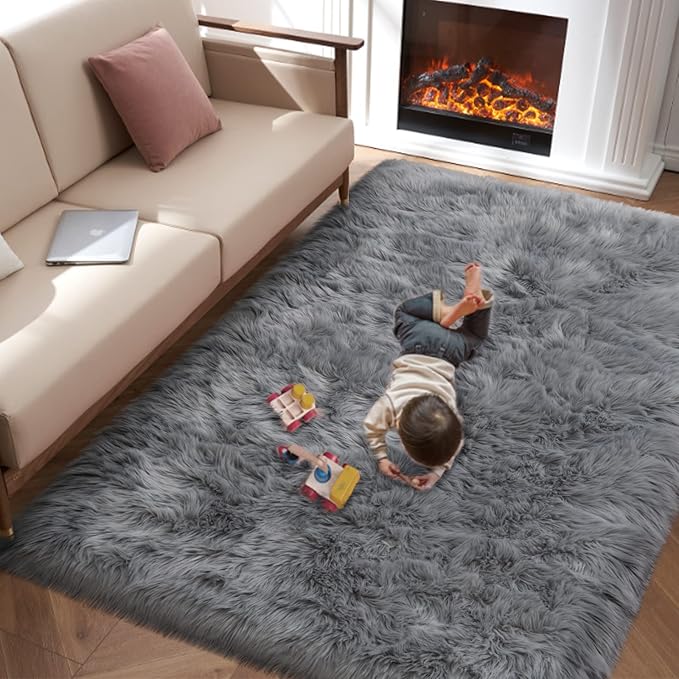 Fluffy Area Rug, Grey Faux Fur Rug for Bedroom 3'x5', Soft Shag Fuzzy Rugs for Living Room, Gray Furry Bedside Nursery Rug Plush Indoor Floor Carpet for Kids Room Teen Dorm,Home Decor Aesthetic