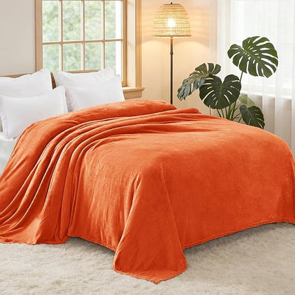 Exclusivo Mezcla Fleece Blanket King Size for Bed, Super Soft and Warm, All Season, Cozy, Plush, Lightweight, 90x104 Inches, Burnt Orange