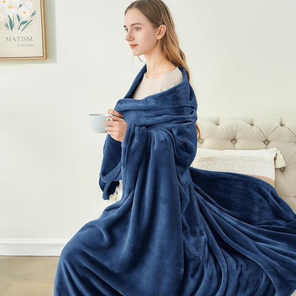 BEDELITE Fleece Blanket Full Size Navy for Couch & Bed, Luxury Plush Cozy Fuzzy Blanket 84" x 90", Super Soft Warm Lightweight Throw Blanket for Travel Camping