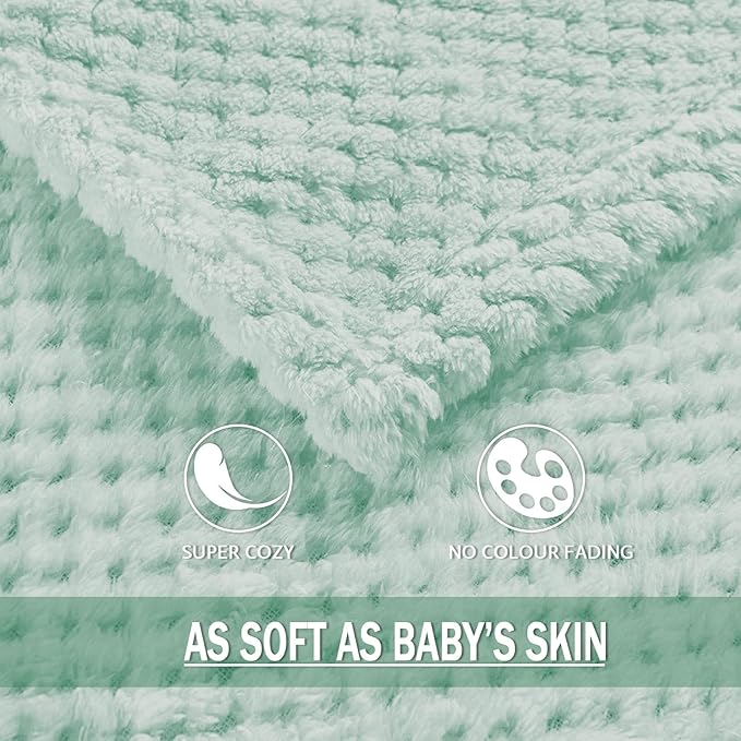 Exclusivo Mezcla Fleece Throw Blanket Extra Large, Super Soft and Warm Blankets for Couch, Sofa and Bed Waffle Textured, Cozy, Fuzzy and Lightweight (Mint Green, 50x70 Inches)