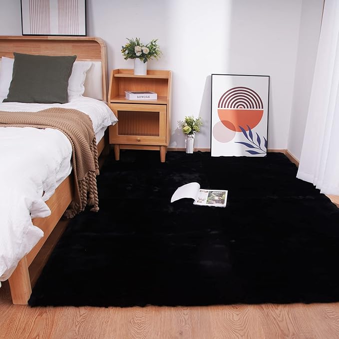 Ghouse Black Faux Rabbit Fur Rug 5x7 Machine Washable Area Rugs for Bedroom Fluffy Rugs for Living Room No-Shedding Carpet Sheepskin Rug