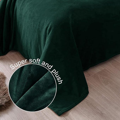 Exclusivo Mezcla Fleece Blanket Twin Size for Bed, Super Soft and Warm, All Season, Cozy, Plush, Lightweight, 90x66 Inches, Forest Green