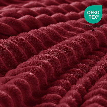 BEDELITE Fleece Throw Blanket for Couch – 3D Ribbed Jacquard Soft and Warm Decorative Fuzzy Blanket – Cozy, Fluffy, Plush Lightweight Burgundy Throw Blankets for Bed, Sofa, 50x60 inches