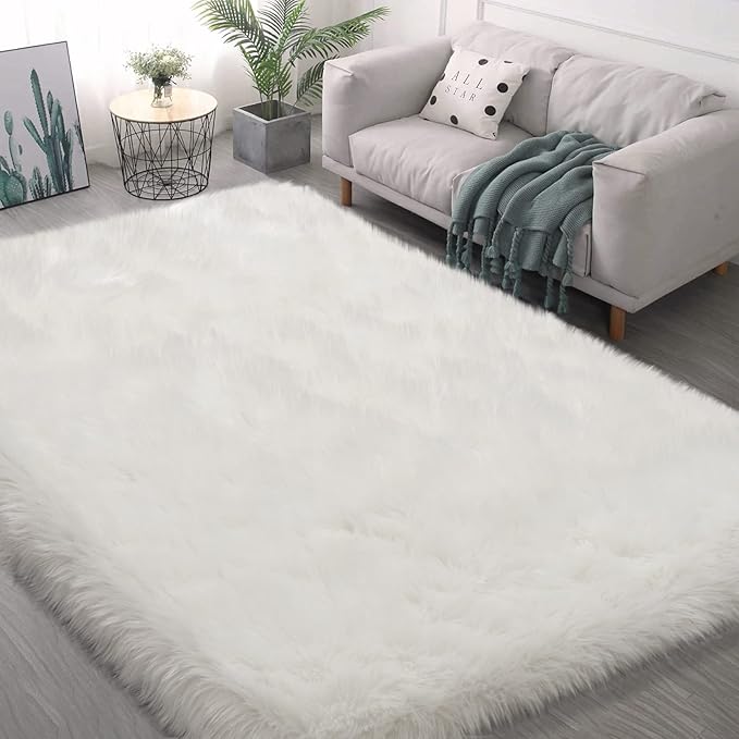 Fluffy Area Rug, White Faux Fur Rug for Bedroom 3'x5' Soft Shag Fuzzy Rugs for Living Room, Furry Bedside Nursery Rug Plush Indoor Floor Carpet for Kids Room Teen Dorm