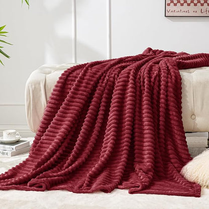 BEDELITE Fleece Throw Blanket for Couch – 3D Ribbed Jacquard Soft and Warm Decorative Fuzzy Blanket – Cozy, Fluffy, Plush Lightweight Burgundy Throw Blankets for Bed, Sofa, 50x60 inches