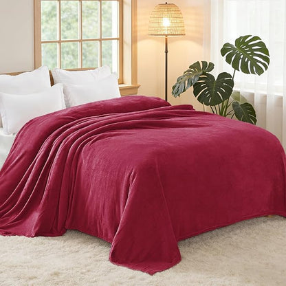 Exclusivo Mezcla Fleece Blankets Queen Size for Bed, Super Soft and Warm, All Season, Cozy, Plush, Lightweight, 90x90 Inches, Deep Red