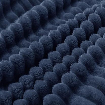 BEDELITE Fleece Throw Blanket for Couch – 3D Ribbed Jacquard Soft and Warm Decorative Fuzzy Blanket – Cozy, Fluffy, Plush Lightweight Navy Throw Blankets for Bed, Sofa, 50x70 inches