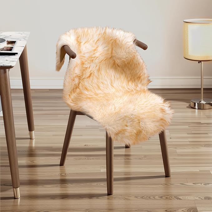 Ciicool Faux Sheepskin Rugs Soft Faux Fur Rug White Gradient Brown Fluffy Chair Couch Cover Fuzzy Carpet for Bedroom Floor Sofa Living Room 2x3 Feet