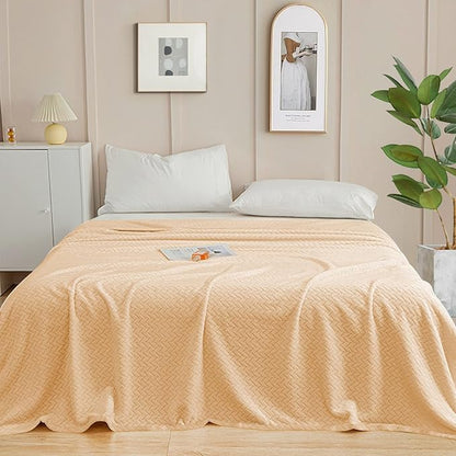inhand Fleece Blanket for Bed, Super Soft Flannel Cozy King Bed Blanket for Adults, Washable Lightweight Fuzzy Bed Blanket for Office Sofa, Warm Plush Blankets for All Season (90"×108", Cream)