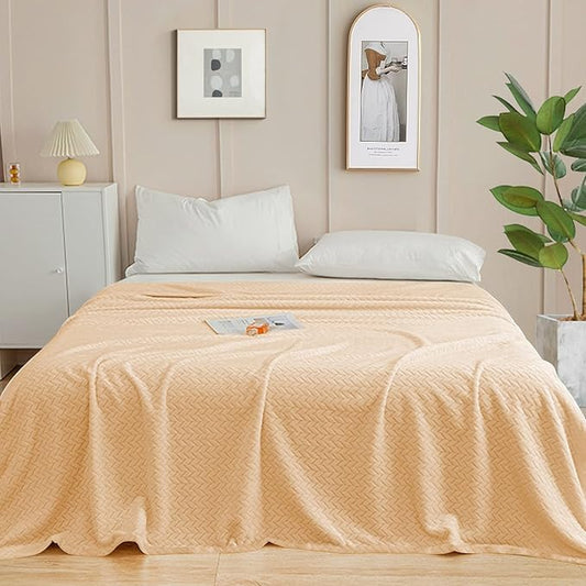 inhand Fleece Blanket for Bed, Super Soft Flannel Cozy King Bed Blanket for Adults, Washable Lightweight Fuzzy Bed Blanket for Office Sofa, Warm Plush Blankets for All Season (90"×108", Cream)
