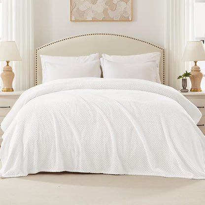 Exclusivo Mezcla Fleece Bed Blanket Twin Size, Super Soft and Warm Blankets for Couch, Sofa and Bed Waffle Textured, Cozy, Fuzzy and Lightweight (Pure White, 90x66 Inches)