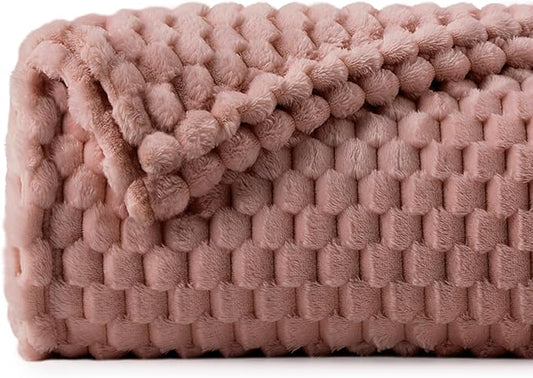 BEDELITE Fleece Twin Blanket for Couch & Bed - 3D Jacquard Decorative Dusty Pink Blankets, Super Soft and Cozy Warm Fuzzy Blanket All Seasons Suitable, 50x60Inches