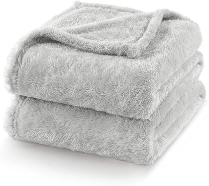 Exclusivo Mezcla Plush Fuzzy Fleece Bed Blanket Queen Size, Super Soft, Fluffy and Warm Blankets for Couch, Bed, All Season (Light Grey, 90x90 Inches)