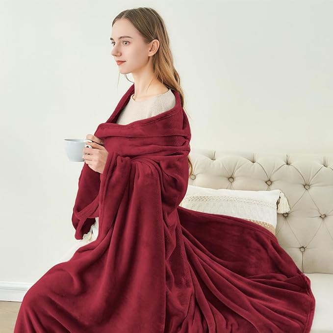 BEDELITE Fleece Blanket Burgundy Throw Blankets for Couch & Bed, Luxury Plush Cozy Fuzzy Blanket 50x60 inches, Super Soft Warm Lightweight Throw Blanket for Travel Camping