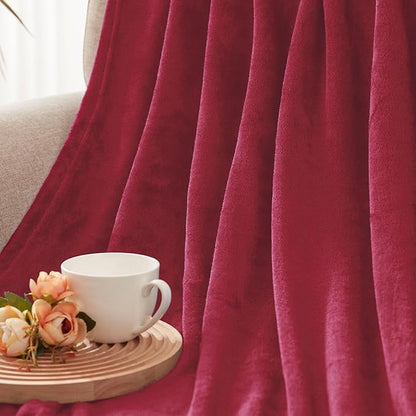 Exclusivo Mezcla Fleece Blanket King Size for Bed, Super Soft and Warm, All Season, Cozy, Plush, Lightweight, 90x104 Inches, Deep Red