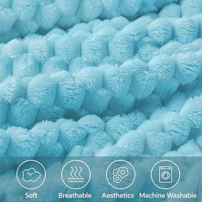 BEDELITE Fleece Blanket Twin Size for Bed Couch, 3D Jacquard Decorative Light Blue Throw Blanket, Soft and Cozy Warm Plush Fuzzy Blanket All Seasons Suitable, 60x80Inches