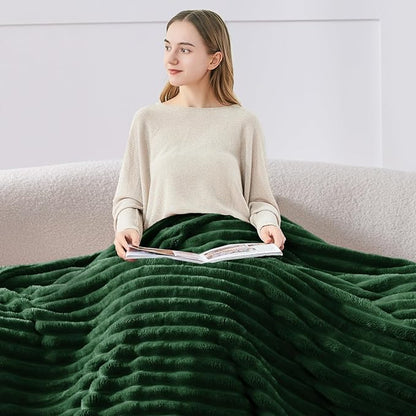 BEDELITE Twin Blanket for Couch & Bed, 300GSM Soft & Warm Fleece Blanket, Decorative and Giftable Striped Forest Green Blankets for Women, Men, 60"x80"