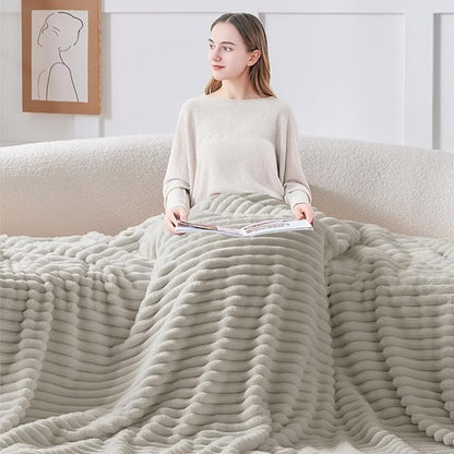 BEDELITE Fleece Throw Blanket for Couch - 300GSM Soft & Warm Fluffy Light Grey Blanket, Decorative and Giftable Striped Blankets for Women, Men, 50"x60"