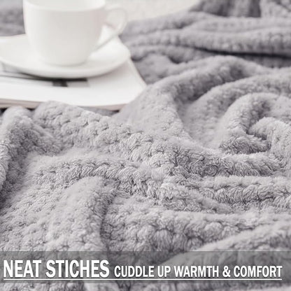 Exclusivo Mezcla Fleece Bed Blanket King Size, Super Soft and Warm Blankets for Couch, Sofa and Bed Waffle Textured, Cozy, Fuzzy and Lightweight (Light Grey, 90x104 Inches)