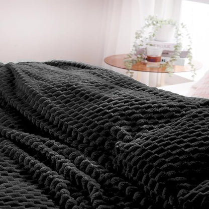 Puncuntex Black Throw Blanket 50"×60" inches Fuzzy 3D Jacquard Decorative Flannel Fleece Super Soft Plush Cozy Blanket for Couch Sofa Chair Lightweight