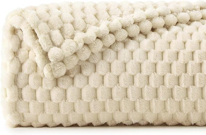 BEDELITE Fleece Throw Blanket for Couch & Bed - 3D Jacquard Decorative Beige Blanket, Super Soft and Cozy Warm Fuzzy Blanket All Seasons Suitable, 50x60Inches