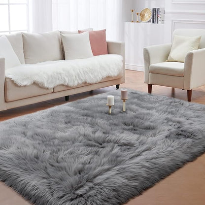 Fluffy Area Rug, Grey Faux Fur Rug for Bedroom 3'x5', Soft Shag Fuzzy Rugs for Living Room, Gray Furry Bedside Nursery Rug Plush Indoor Floor Carpet for Kids Room Teen Dorm,Home Decor Aesthetic