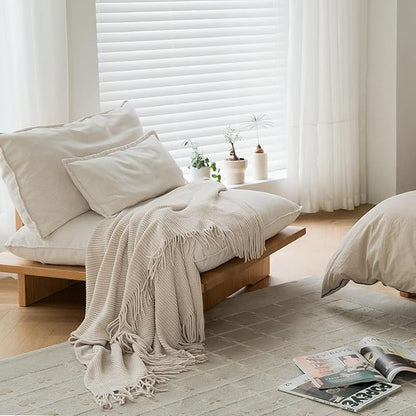 lifein Chenille Throw Blanket 60x80 - Soft Boho Knitted Blanket for Couch Cozy Farmhouse Decor Bed Throw, Lightweight All Season White/Cream Blanket, Decorative for Living Room Bedroom Spring Decor
