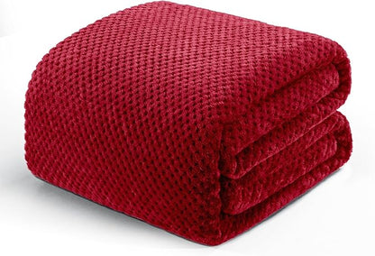 Exclusivo Mezcla Fleece Bed Blanket Twin Size, Super Soft and Warm Blankets for Couch, Sofa and Bed Waffle Textured, Cozy, Fuzzy and Lightweight (Deep Red, 90x66 Inches)