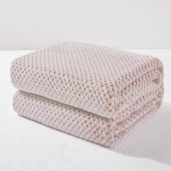 Exclusivo Mezcla Fleece Throw Blanket Extra Large, Super Soft and Warm Blankets for Couch, Sofa and Bed Waffle Textured, Cozy, Fuzzy and Lightweight (Heather Camel, 50x70 Inches)