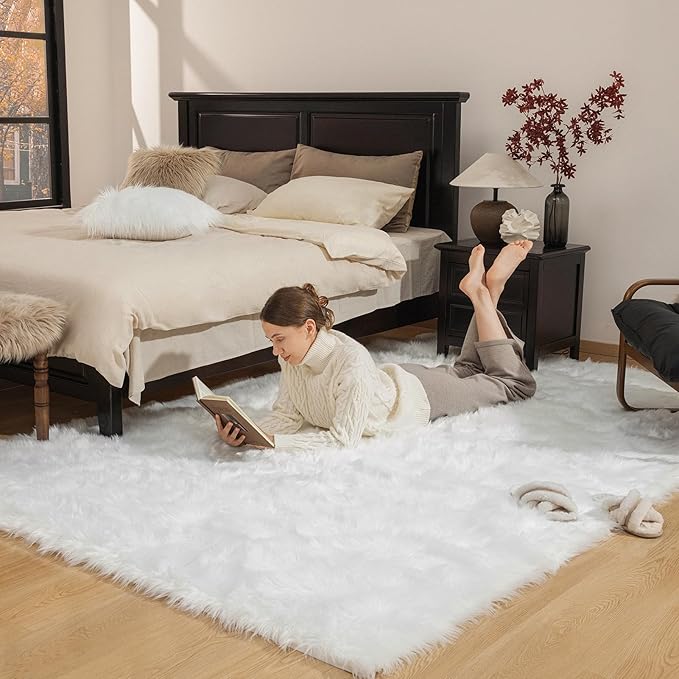 Ashler Faux Fur Rug, Fluffy Shaggy Area Rug Ultra Soft 4 x 6 Feet Rectangle Fur Rug White Fuzzy Rug Machine Washable Shag Rug, Nursery Decor Throw Rugs for Bedroom, Kids Room, Living Room