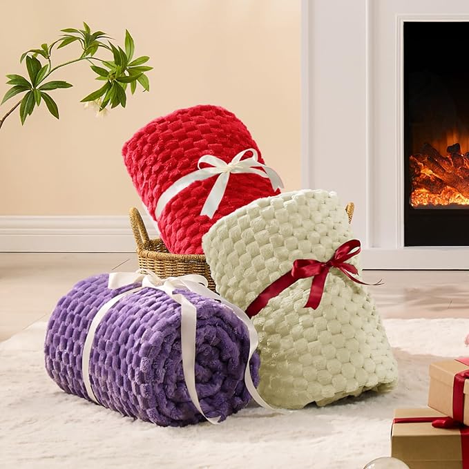 BEDELITE Fleece Twin Blanket for Couch & Bed - 3D Jacquard Decorative Red Throw, Super Soft and Cozy Warm Fuzzy Blanket All Seasons Suitable, 60x80Inches