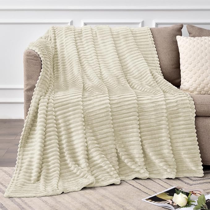 BEDELITE Fleece Blanket Twin Size – 3D Ribbed Jacquard Soft and Warm Decorative Fuzzy Blankets – Cozy, Fluffy, Plush Lightweight Throw Blankets for Couch, Bed, Sofa(Beige, 60x80 inches)